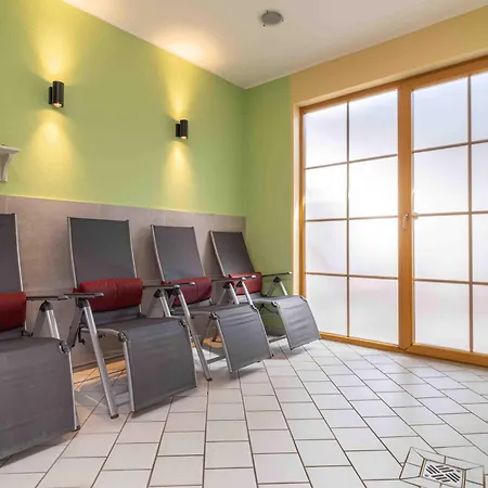 Apartment Freesenbruch 3 4 - Zum Zeesenboot *