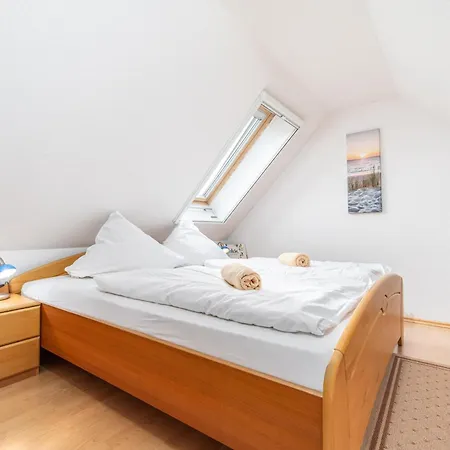 Freesenbruch 3 4 - Zum Zeesenboot Apartment Ostseeheilbad Zingst