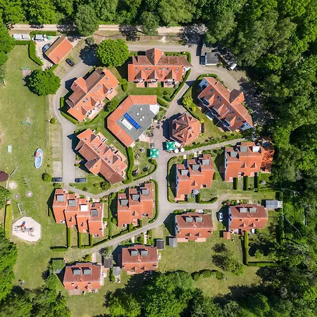 Freesenbruch 3 4 - Zum Zeesenboot Apartment *